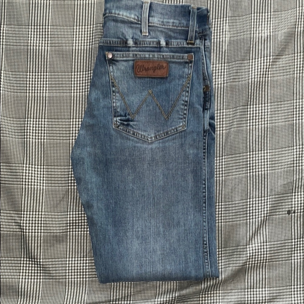 Wrangler Men's Blue Jeans